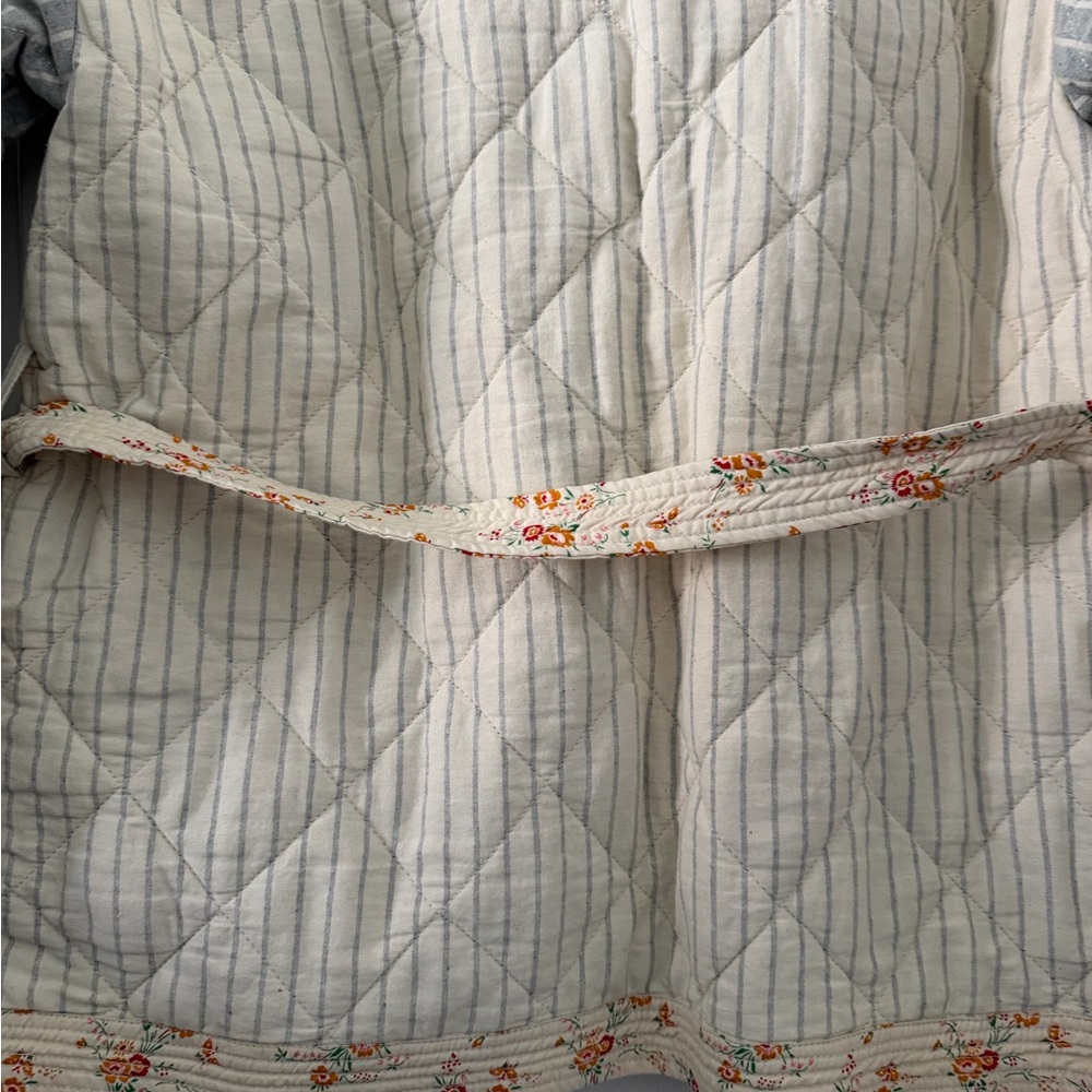 Madewell x New Denim Project Quilted Floral-Trim Jacket in Cream & Light Blue - Picture 12 of 15